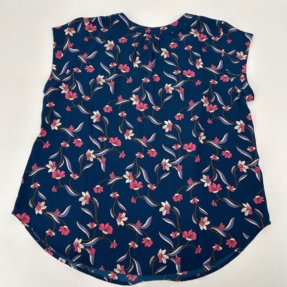 NWT 41 Hawthorn Stitch Fix WGW10479 Floral Round Neck Short Sleeve Blouse - Picture 6 of 6